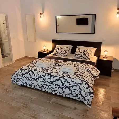 Village カスカイス