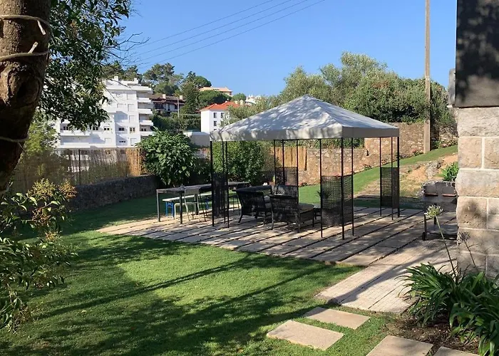 Village كاسكايس