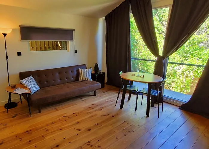 بيت ضيافة Village 3*