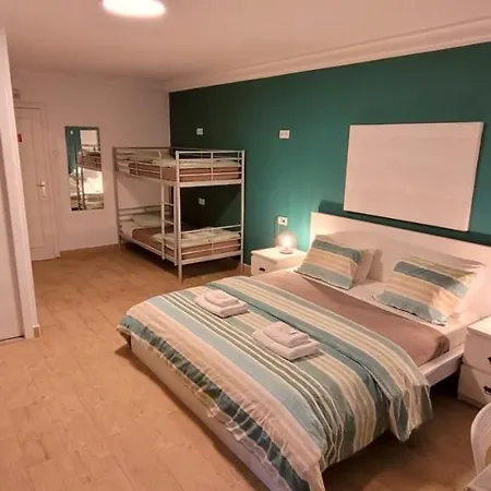 Village Casa de hóspedes