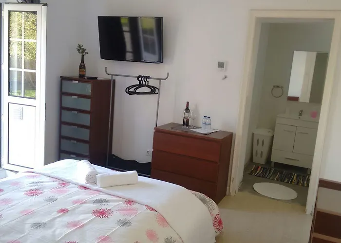 Village Gæstehus 3*